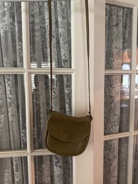 Olive green Victoria Leather purse
